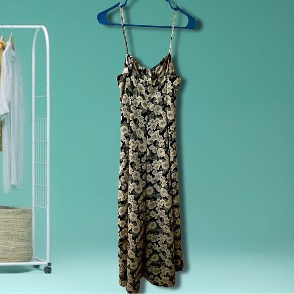 Vintage 90’s Floral Hi-Low Front Button Up Strap Dress - Picture 2 of 5